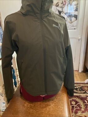 Puma Olive Hooded Windbreaker Jacket